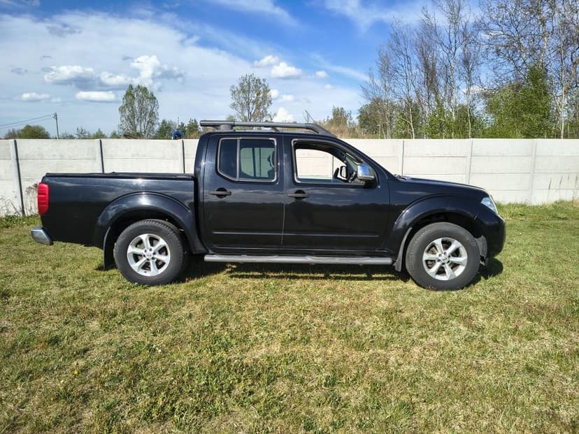 Nissan Navara2.5  D401 jeden właściciel bezwypadkowy super stan