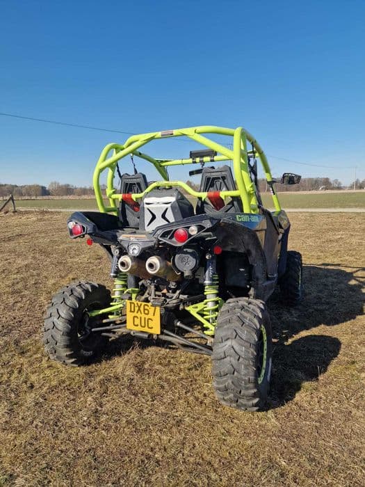 Quad Buggy Can am Maverick Turbo XDS 1000R 131HP 2015 stan bdb 4x4