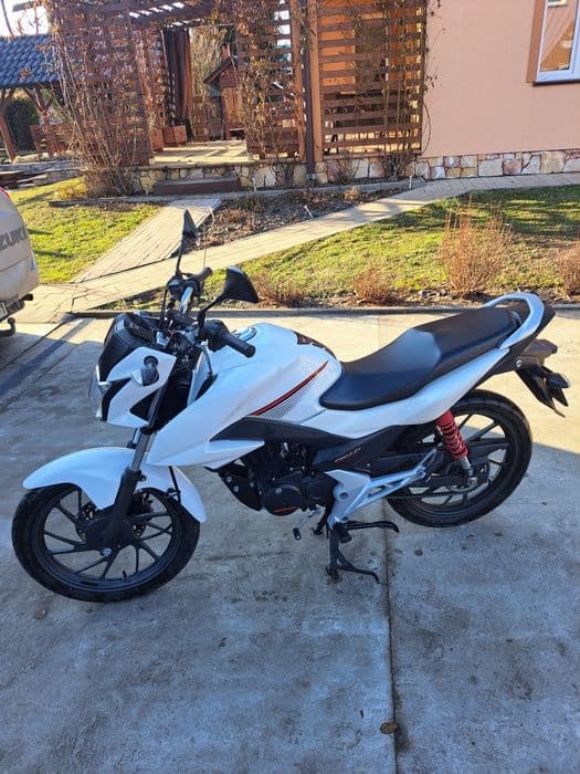 Honda CB125F 2015