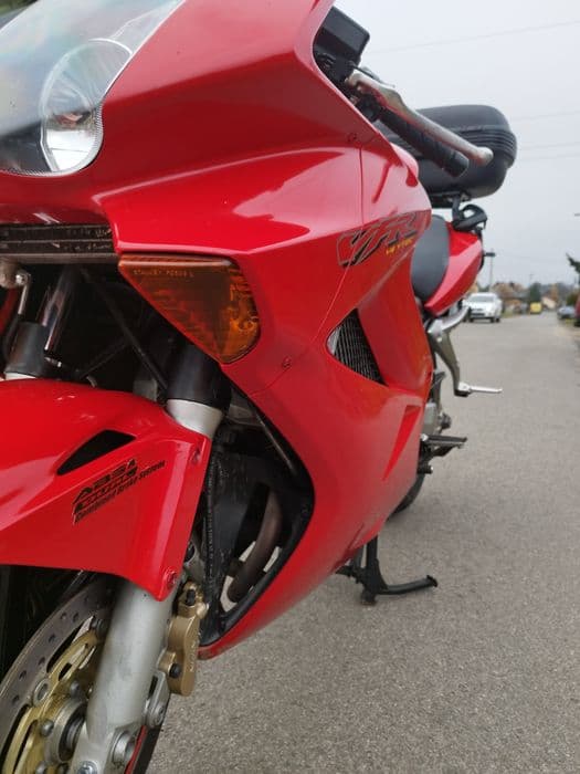 Sprzedam Honda VFR 800