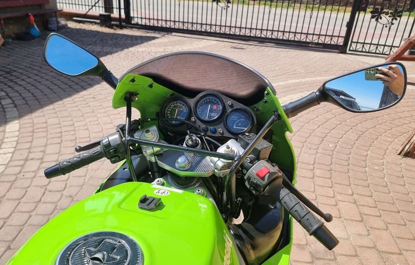 Kawasaki ZX6R NINJA