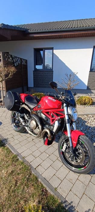 Ducati Monster 1200S salon PL