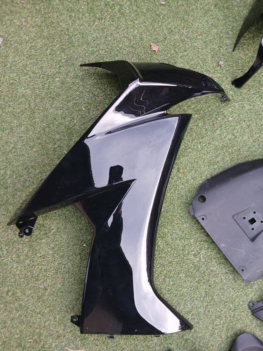 Plastiki owiewki Kawasaki zx10r 2008-2010 bok boki czacha pług wypełnienia