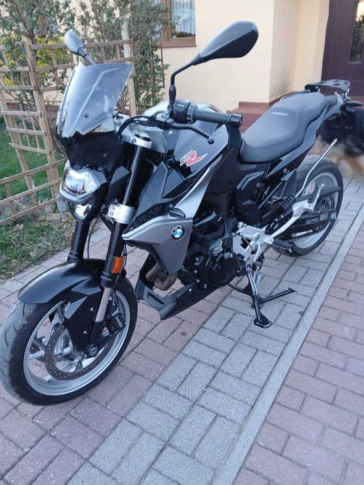 motocykl BMW F900R stan idealny