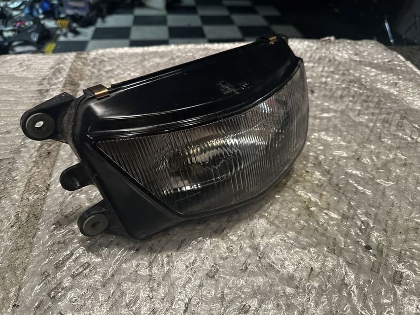 KAWASAKI ZX600R Lampa Przednia Przód M409