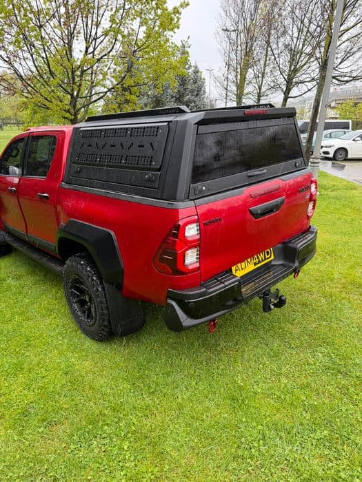 Hardtop zabudowa paki 2 szyby boki Rotopax Airline Toyota Hilux 2015-