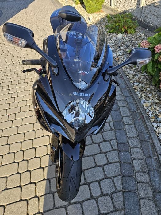 Suzuki gsxr 1000 K8  Niski przebieg