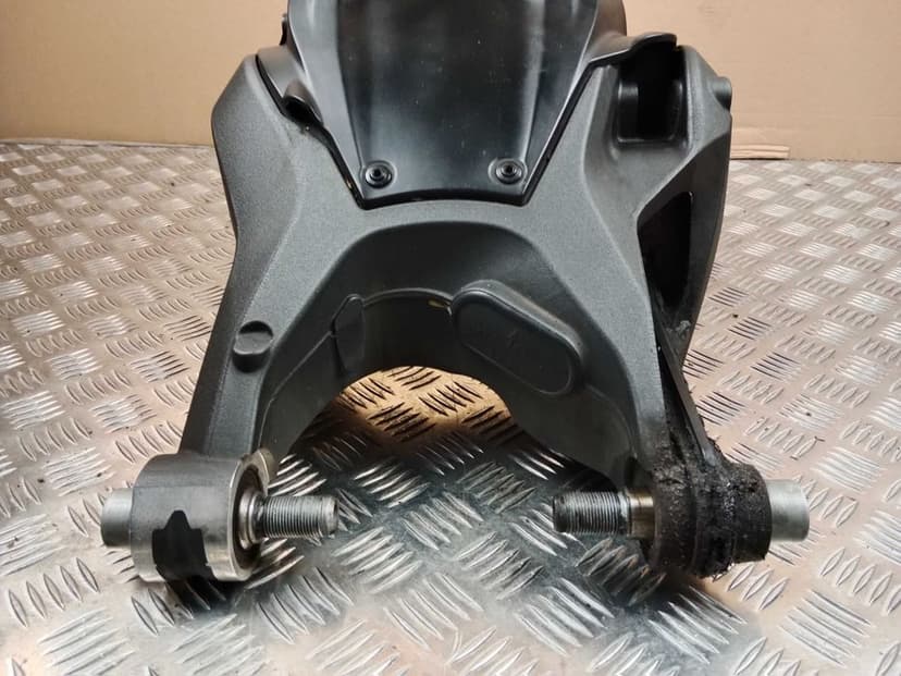 Ducati Panigale 959 V2 Wahacz Tył Tylny Zawieszenie Tylne  16-19