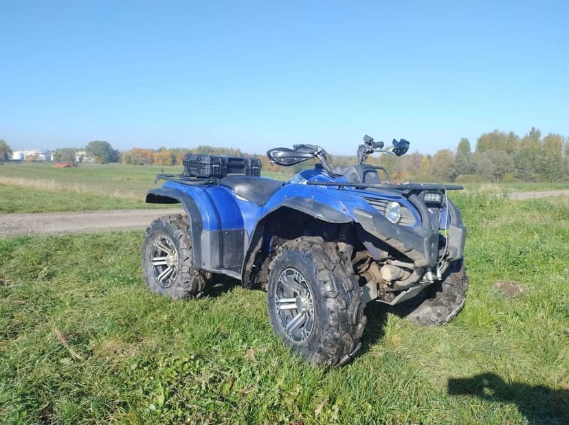 Yamaha grizzly 450 4x4 2010