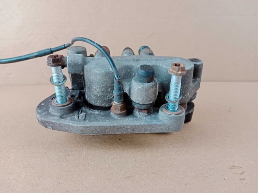 Beta RR 125 Enduro Zacisk Hamulcowy Przód Przedni Klocki 13-20