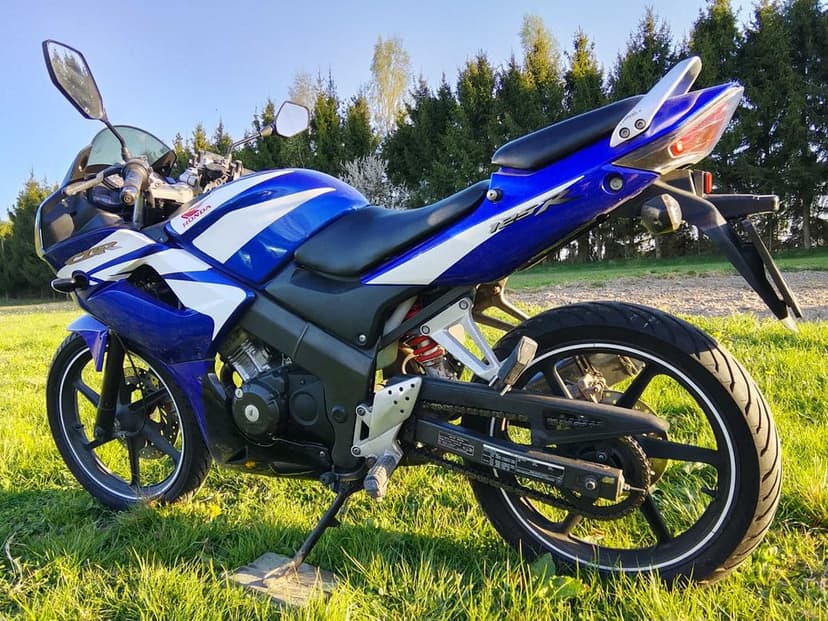 Honda CBR 125 R, jc39