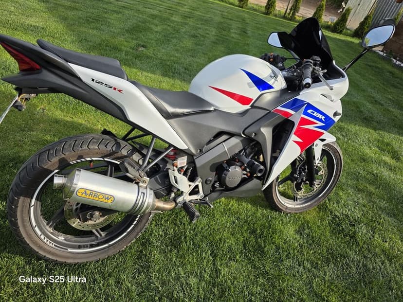 Sprzedam Honda cbr 125r