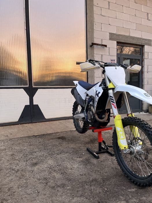 Husqvarna fc250 (husqvrana ktm gas gas )