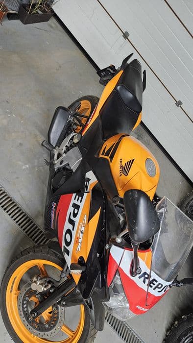 Honda CBR 125 kat.B
