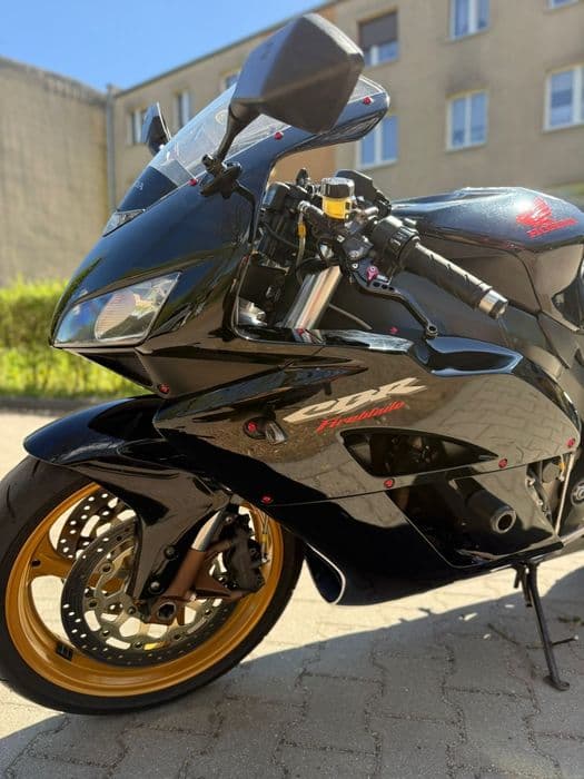 Honda CBR 1000 RR fireblade