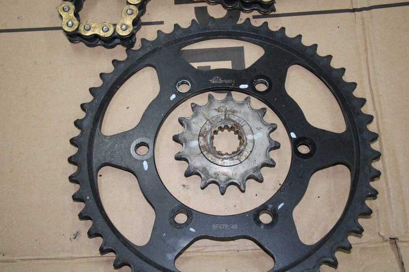 Napęd Łańcuch DID 530 VX3 Zębatki 16-48 Yamaha R6 5SL RJ05 RJ09 03-05