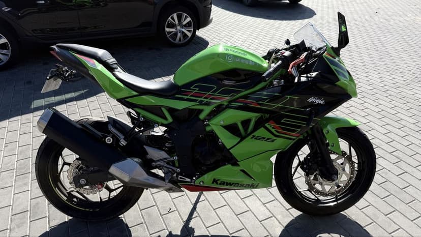 Kawasaki Ninja 125cm 2023