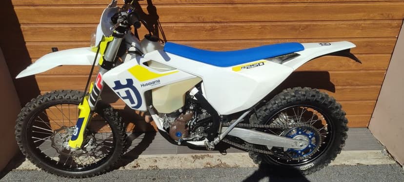 Husqvarna FE 250 RATY nie KTM exc 350