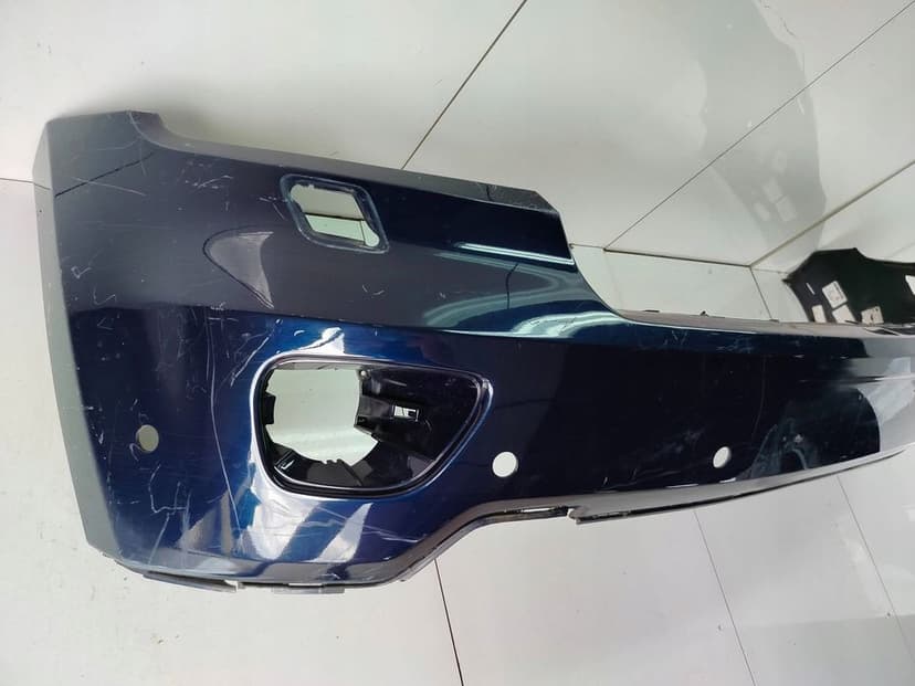 jeep cherokee wk2 10- zderzak przód