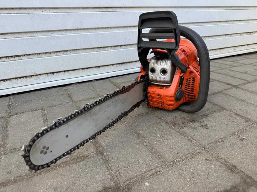 Husqvarna 440 Piła łańcuchowa pilarka spalinowa