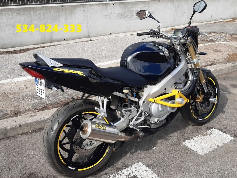 Honda CBR 600 F4i -naked 140 KM- NIEZAWODNY -mały przebieg-upside down