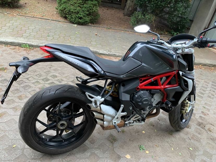 MV agusta brutale 800 ladna quickshifter 2014r 20 tys km