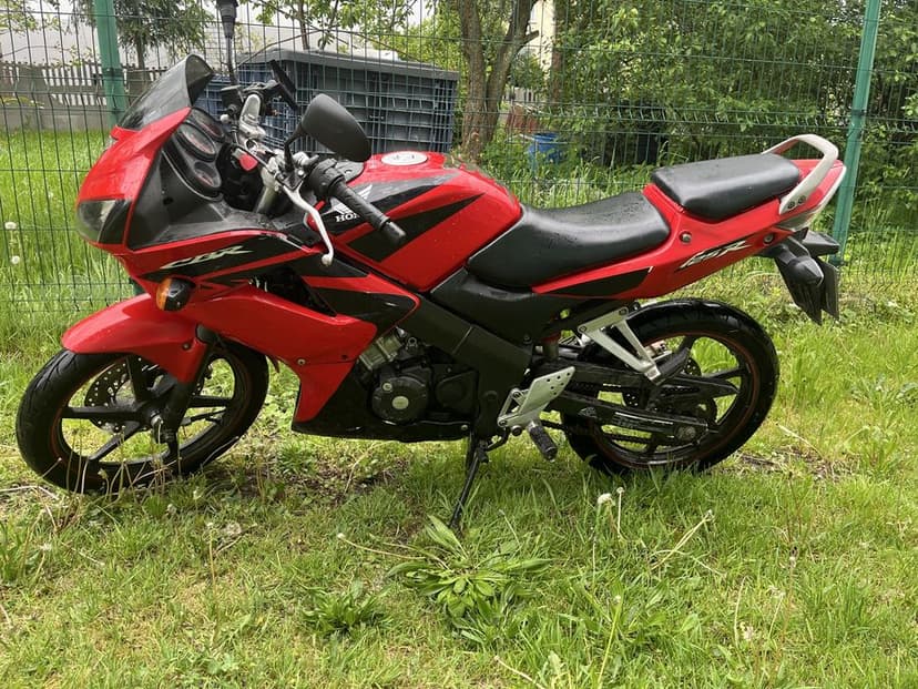 Honda CBR 125R.