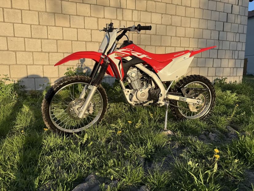 Cross Honda crf 125f