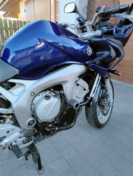 Yamaha FZ6S Fazer kat. A2 (98KM)