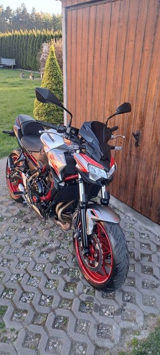 Kawasaki z650 2023r.
