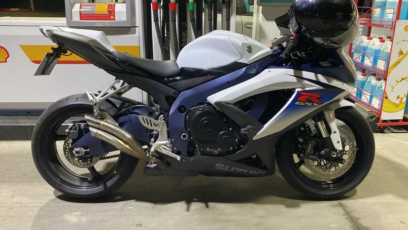 GSX-R 750 L0 2010 Bezwypadkowy & Doinwestowany
