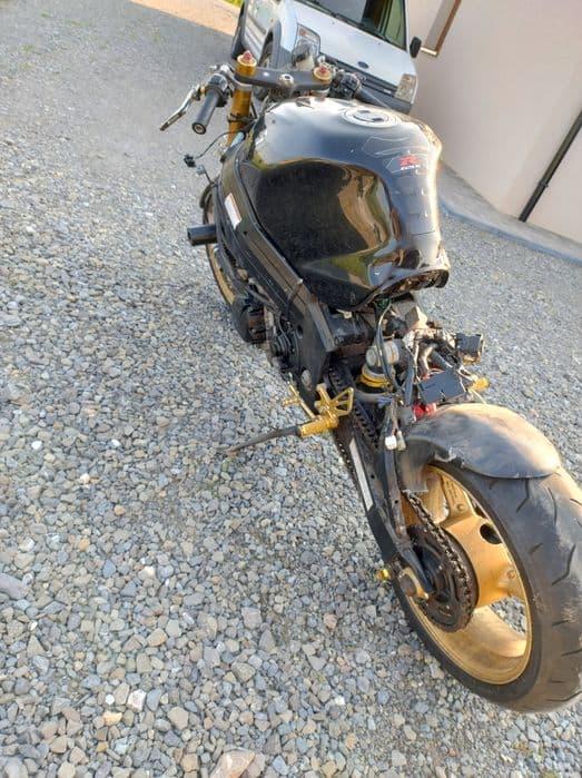Silnik Suzuki GSX-R 1000 k4 k5 na części