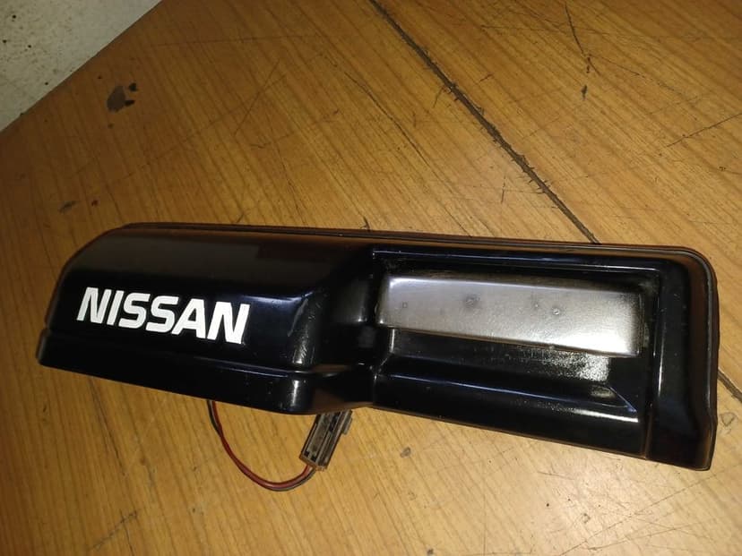 Nissan Patrol Y60 blenda tylna lampa