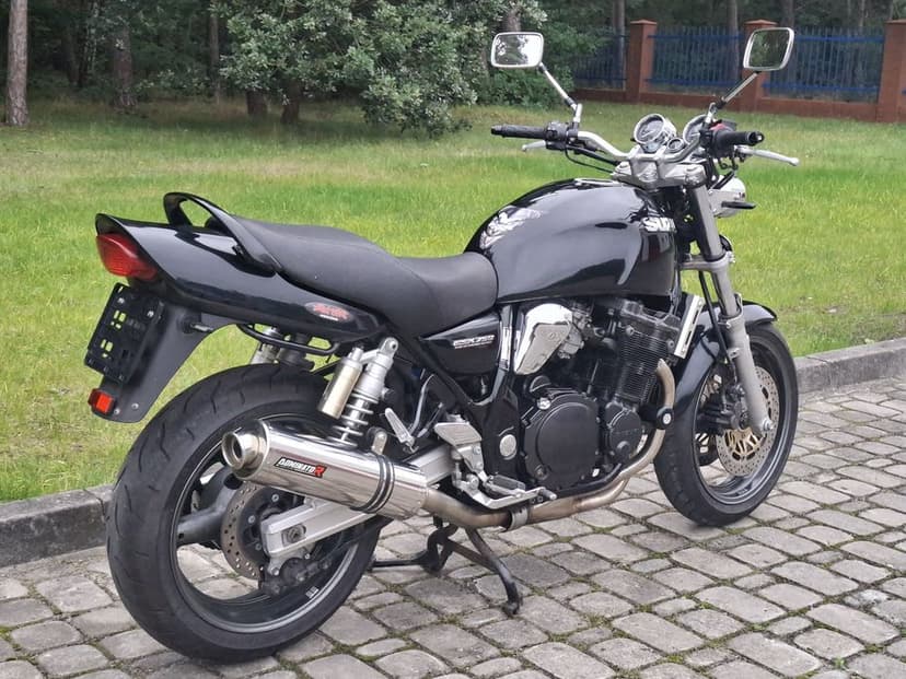 Suzuki GSX 750 Inazuma rok 1999, ładny stan, transport pod dom