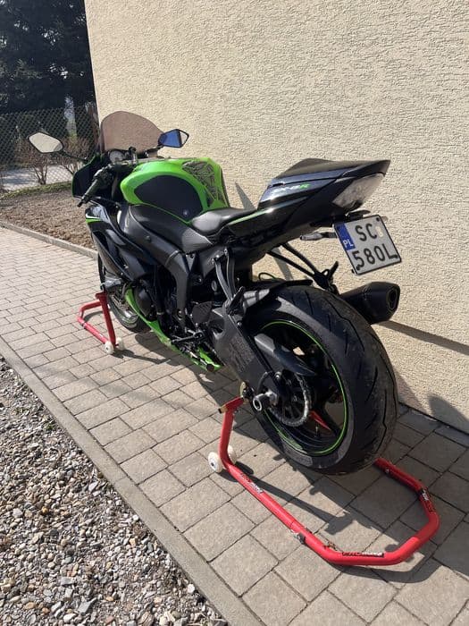 Kawasaki ZX-6R Performance Edition