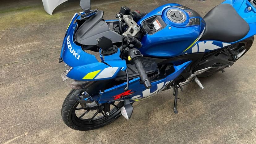 Suzuki Gsx-r 125 rok.2020 SPORT 10.000km uszkodzony - warszawa