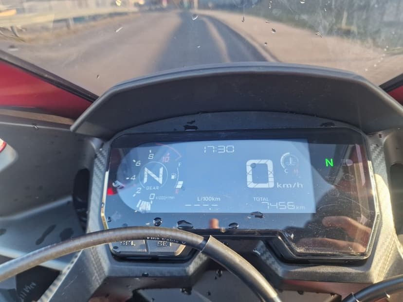 Honda CBR 500 R 2022 r. 7tyś km polift upside-down, 2 tarcze, ABS, A2