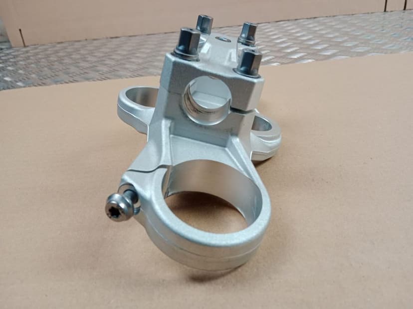 Bmw F900R K83 Półka Górna Mostek Mocowanie Kierownicy 2023 F900 R