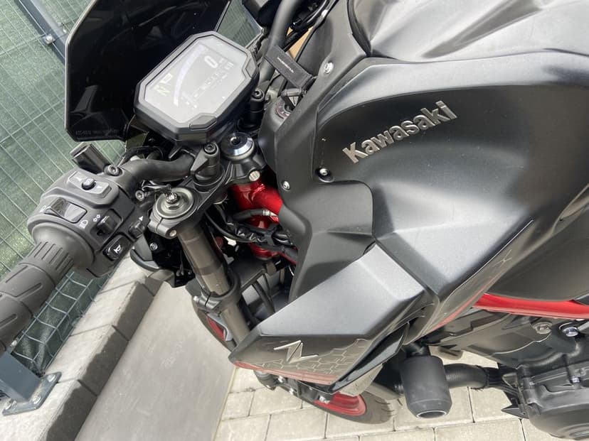 Sprzedam KAWASAKI Z 900