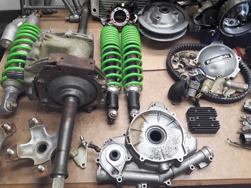 kawasaki kfx 700 dyfer os silnik modul wahacz zwrotnica gaznik magneto