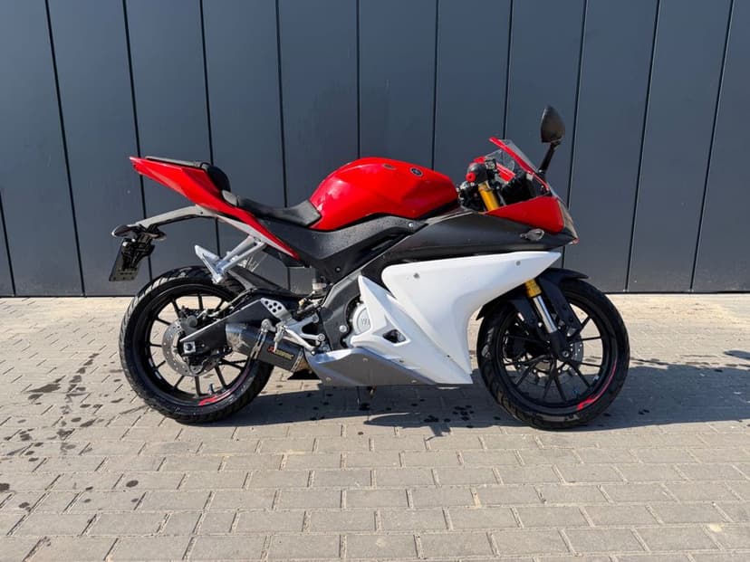 YAMAHA YZF-R125 rok 2015 niski przebieg