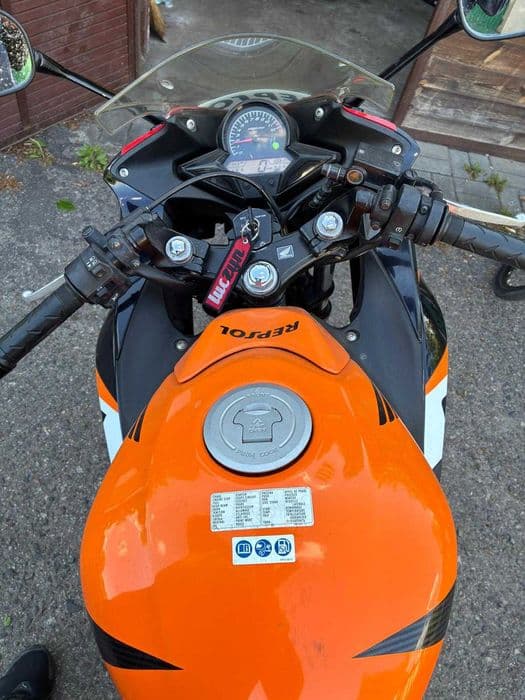 MOTOR honda CBR125R
