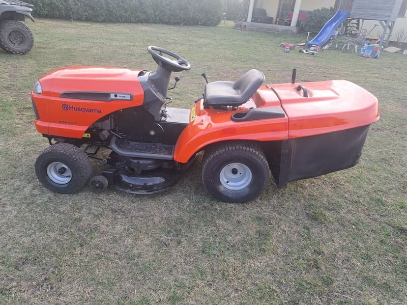 Kosiarka traktorek Husqvarna CTH 151