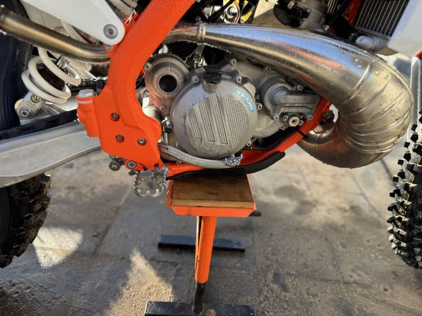 Ktm exc250 six days tpi
