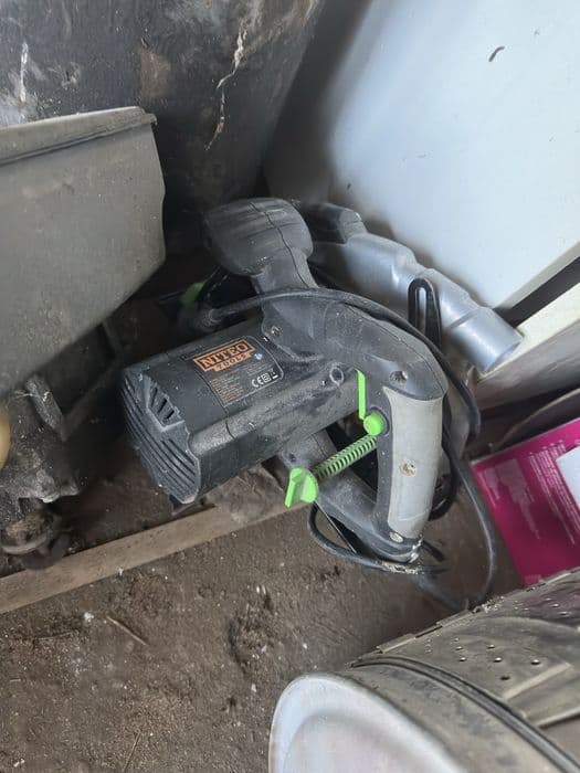 Piła łańcuchowa Husqvarna i inne