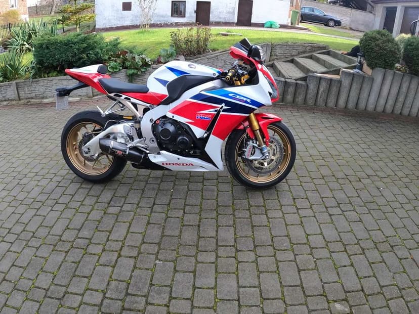Honda CBR 1000RR SP SC59 2014r
