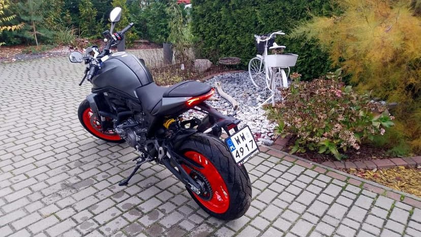 Ducati Monster 4M 2025r
