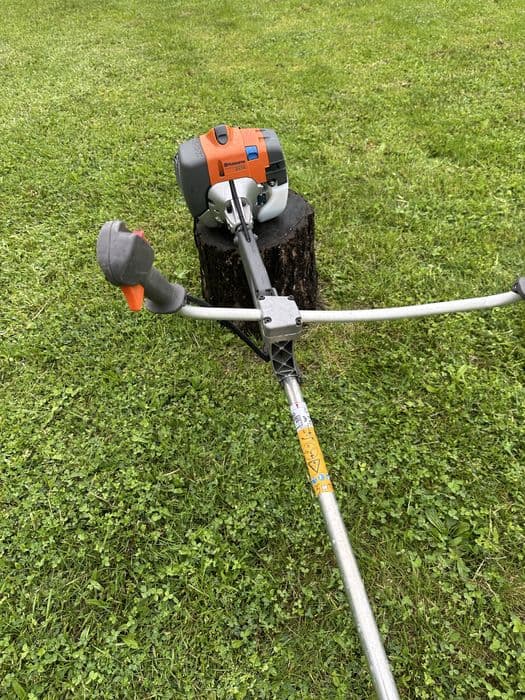 Kosa spalinowa HUSQVARNA 241 R