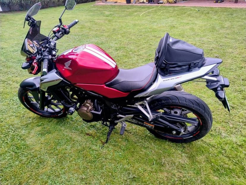Sprzedam Hondę CB 500 F 2018 r.