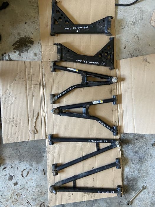 Wahacz tył lewy prawy wahacz przód lewy prawy scramabler 1000